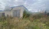 Здание 28,7 кв.м (гараж) с земельным участком по адресу: Ярославская область, г. Любим, ул Советская, д 8б.